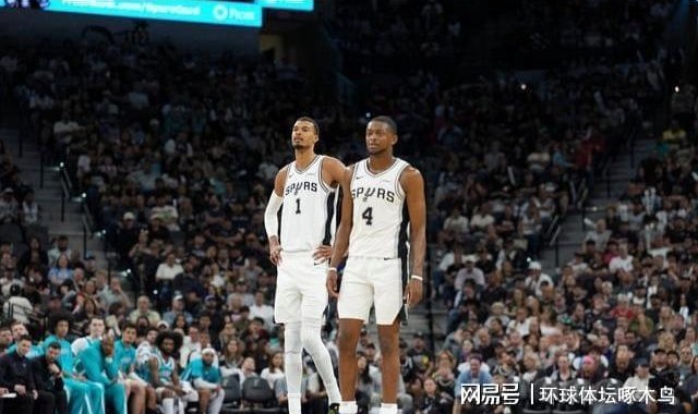 开云-文班亚马狂轰27分11板7帽 马刺21分逆转 114-93大胜开拓者